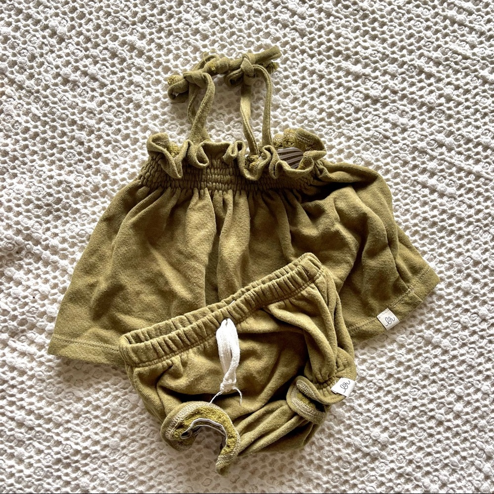 Lulu + Roo Moss Ruffle Top & Shorties Bundle